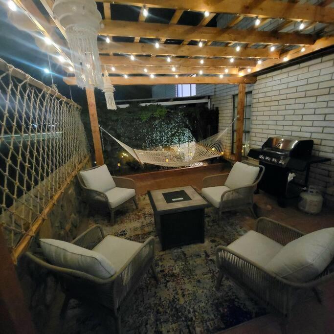 The Ritz Spa Sanctuary Hot Tub/Patio/Fam/Pet Las Cruces Exterior photo