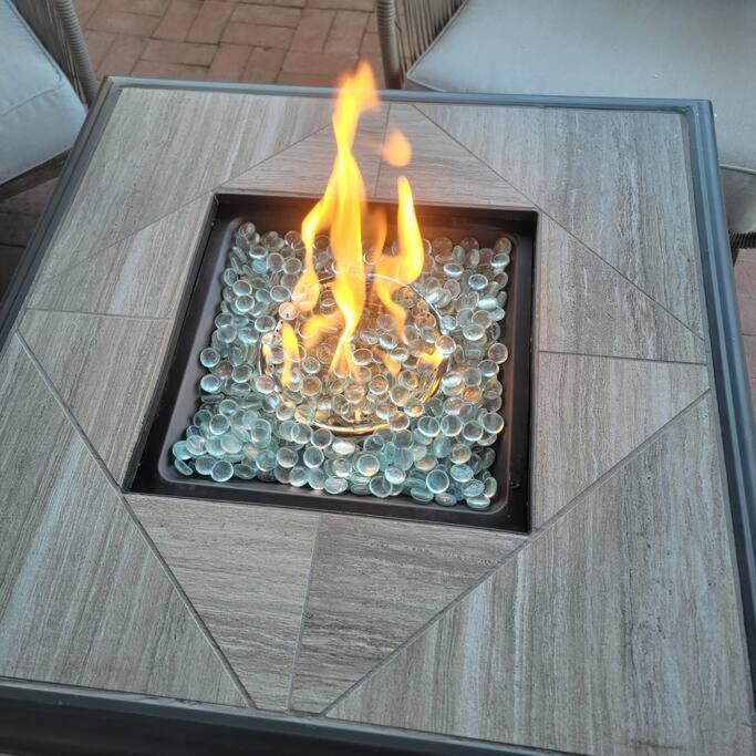 The Ritz Spa Sanctuary Hot Tub/Patio/Fam/Pet Las Cruces Exterior photo